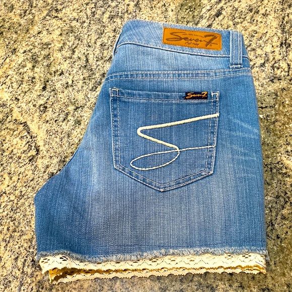 Seven7 Pants - Seven7 denim shorts with lace fringe at the bottom. NWOT